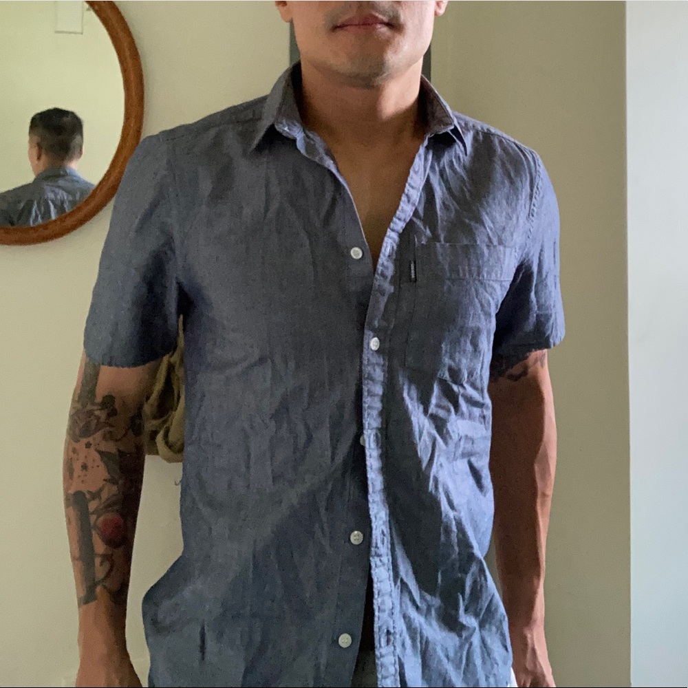 Short sleeve chambray button down